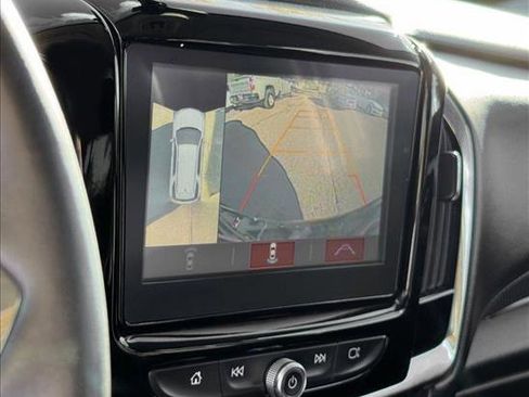 Used 2018 Chevrolet Traverse Premier w/ Driver Confidence II Package image 15