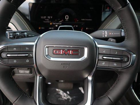 New 2026 GMC Yukon XL Elevation image 33