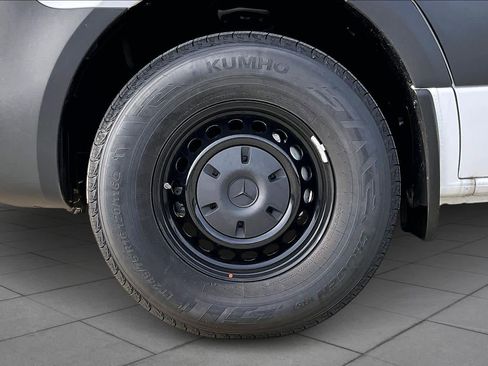 New 2025 Mercedes-Benz Sprinter 2500 image 11