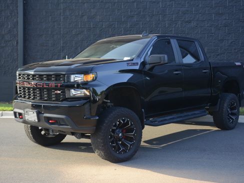 Used 2021 Chevrolet Silverado 1500 Custom Trail Boss w/ Midnight Edition AWD/4WD image 40
