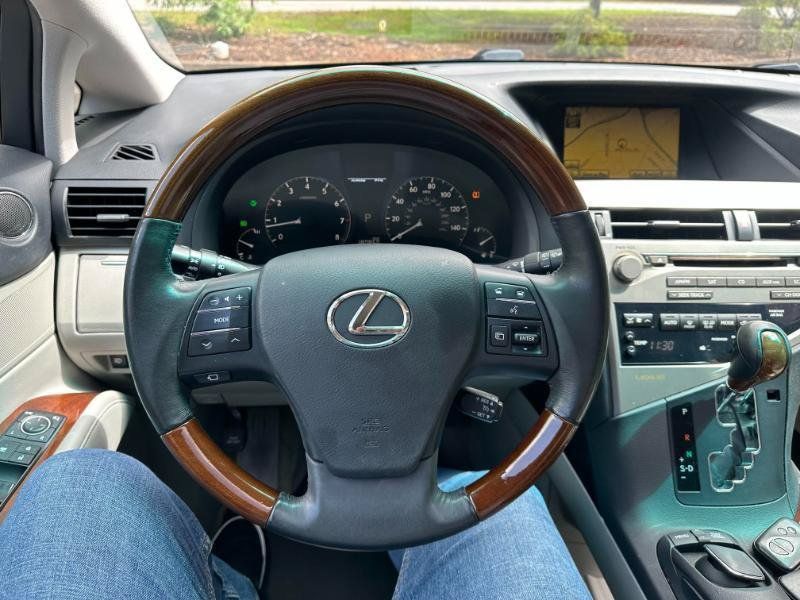 Used 2010 Lexus RX 350 2WD image 18