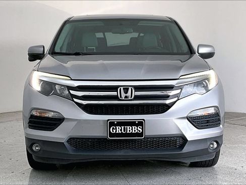 Used 2017 Honda Pilot EX-L image 3