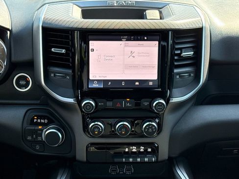 New 2026 RAM 1500 Express AWD/4WD image 13