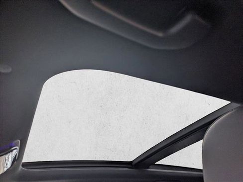 Used 2026 Mercedes-Benz GLC 300 4MATIC image 15