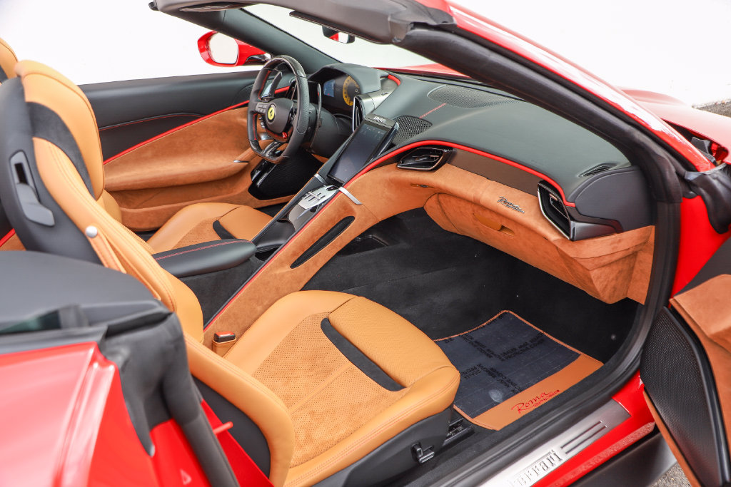 Certified 2026 Ferrari Roma Spider RWD image 29