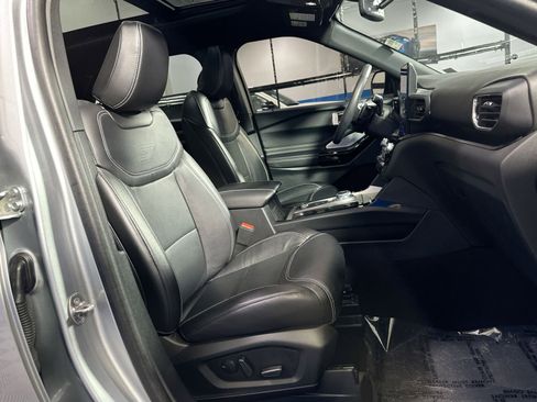 Used 2024 Ford Explorer ST w/ Equipment Group 401A image 39