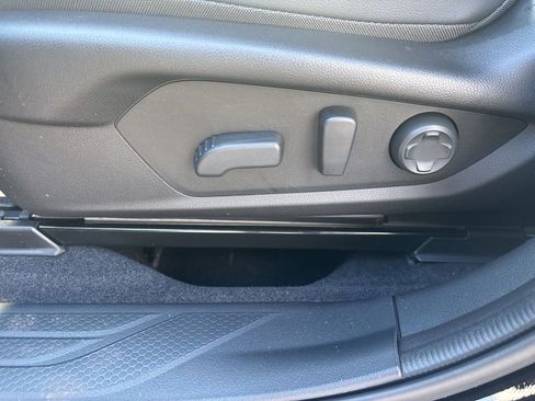 New 2026 Subaru Outback Touring XT image 23