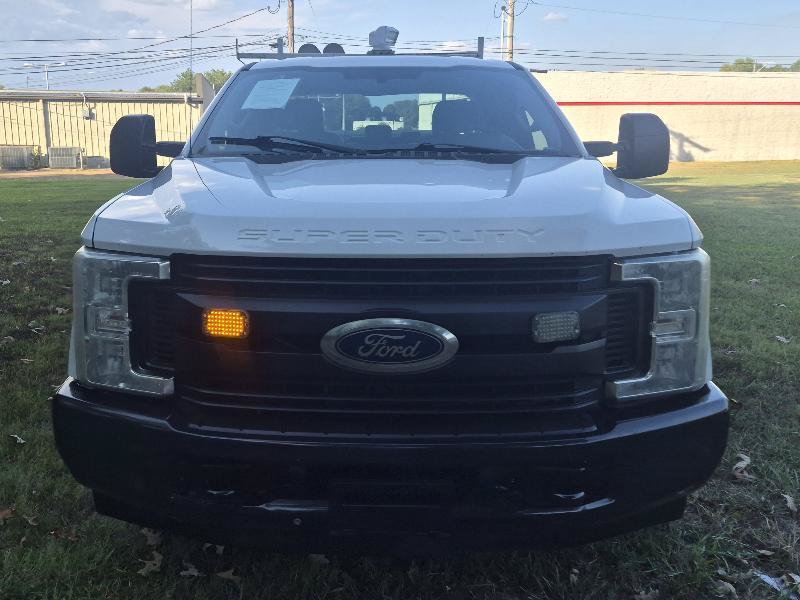 Used 2017 Ford F350 XL RWD image 4