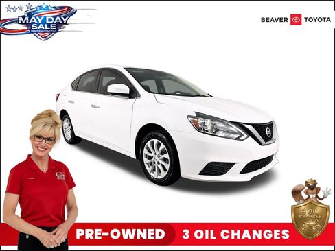 Used 2019 Nissan Sentra SV FWD image 1