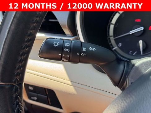 Used 2022 Toyota Highlander XLE image 25