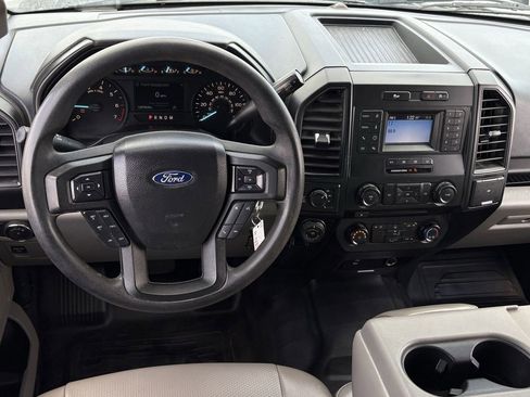 Used 2018 Ford F150 XL w/ Equipment Group 101A Mid image 13