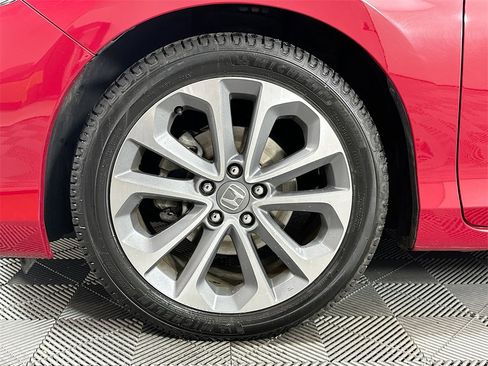 Used 2015 Honda Accord EX-L image 32