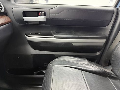 Used 2018 Toyota Tundra Limited image 23