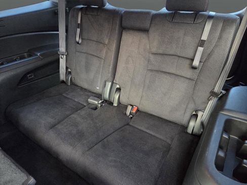 Used 2022 Honda Pilot Sport image 16