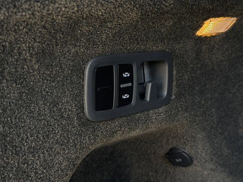 Used 2023 Bentley Bentayga Speed image 40