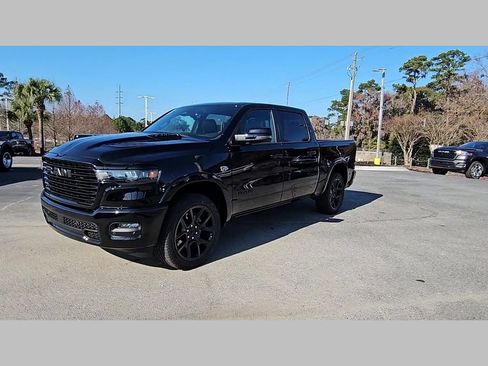 New 2026 RAM 1500 Laramie w/ Night Edition AWD/4WD image 40