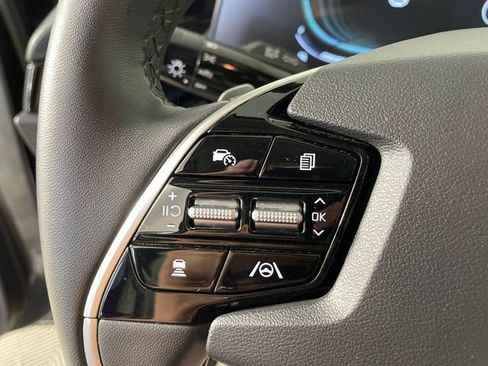 Certified 2024 Kia Niro EX FWD image 13