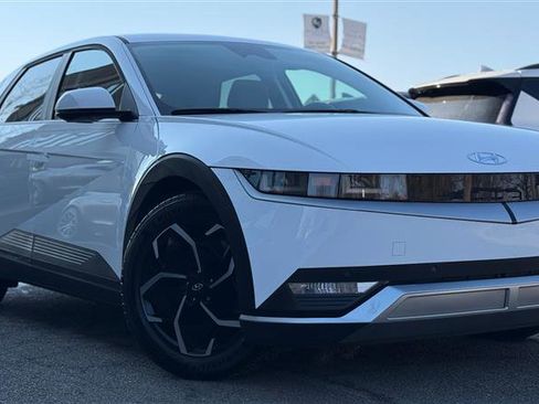 Used 2024 Hyundai Ioniq 5 SEL image 7