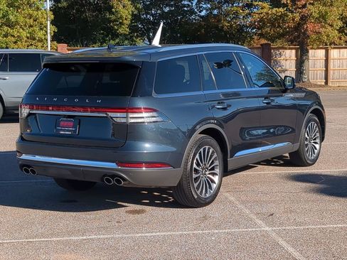 Used 2023 Lincoln Aviator Reserve w/ Elements Package Plus image 8