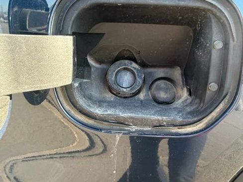 Used 2020 GMC Sierra 1500 SLE image 27