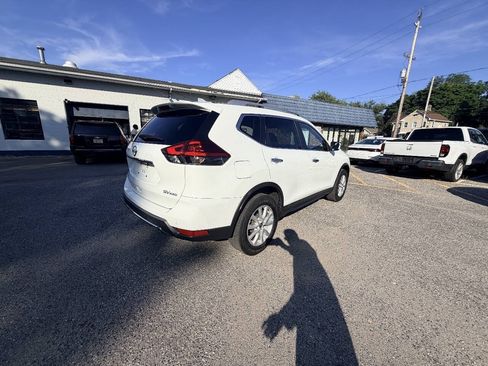 Used 2019 Nissan Rogue SV AWD/4WD image 28