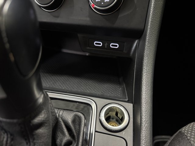 Used 2021 Volkswagen Jetta R-Line FWD image 16