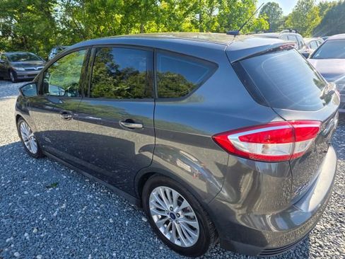 Used 2017 Ford C-MAX Energi SE w/ Equipment Group 402A FWD image 7
