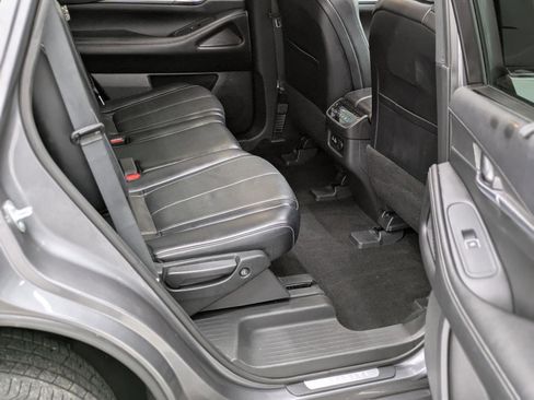 Used 2023 INFINITI QX60 Luxe w/ Cargo Package image 18