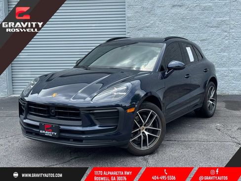 Used 2023 Porsche Macan AWD/4WD image 1
