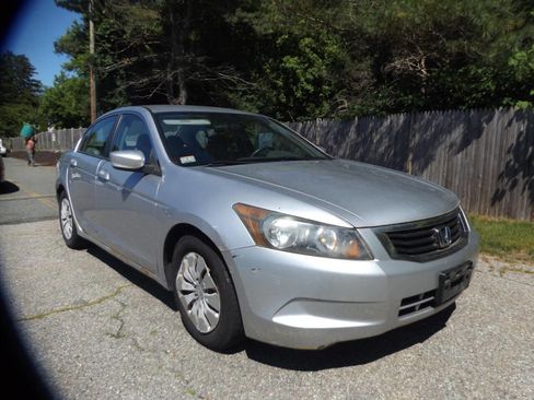 Used 2010 Honda Accord LX image 7