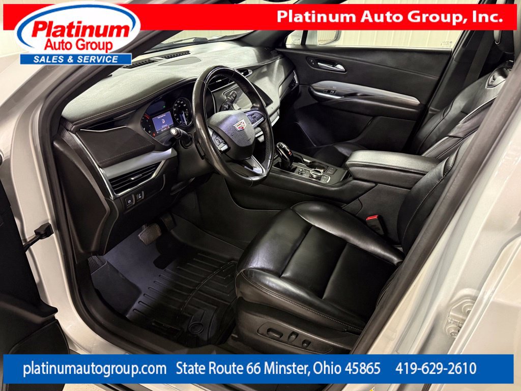 Used 2020 Cadillac XT4 Premium Luxury AWD/4WD image 10