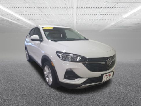 Used 2023 Buick Encore GX Preferred w/ Cold Weather Comfort Package image 4