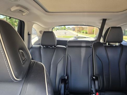 Used 2024 Acura MDX SH-AWD w/ Advance Package image 22