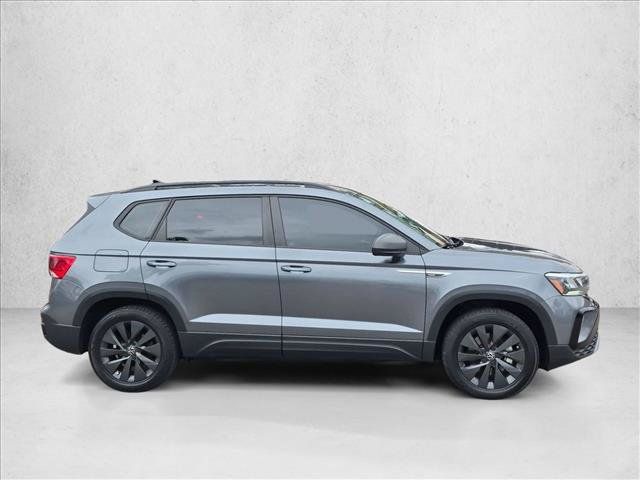 Used 2022 Volkswagen Taos S AWD/4WD image 4