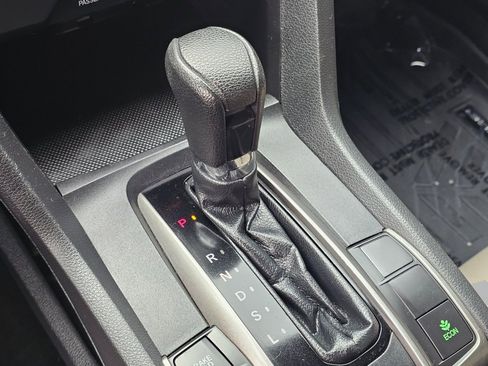 Used 2017 Honda Civic LX image 9