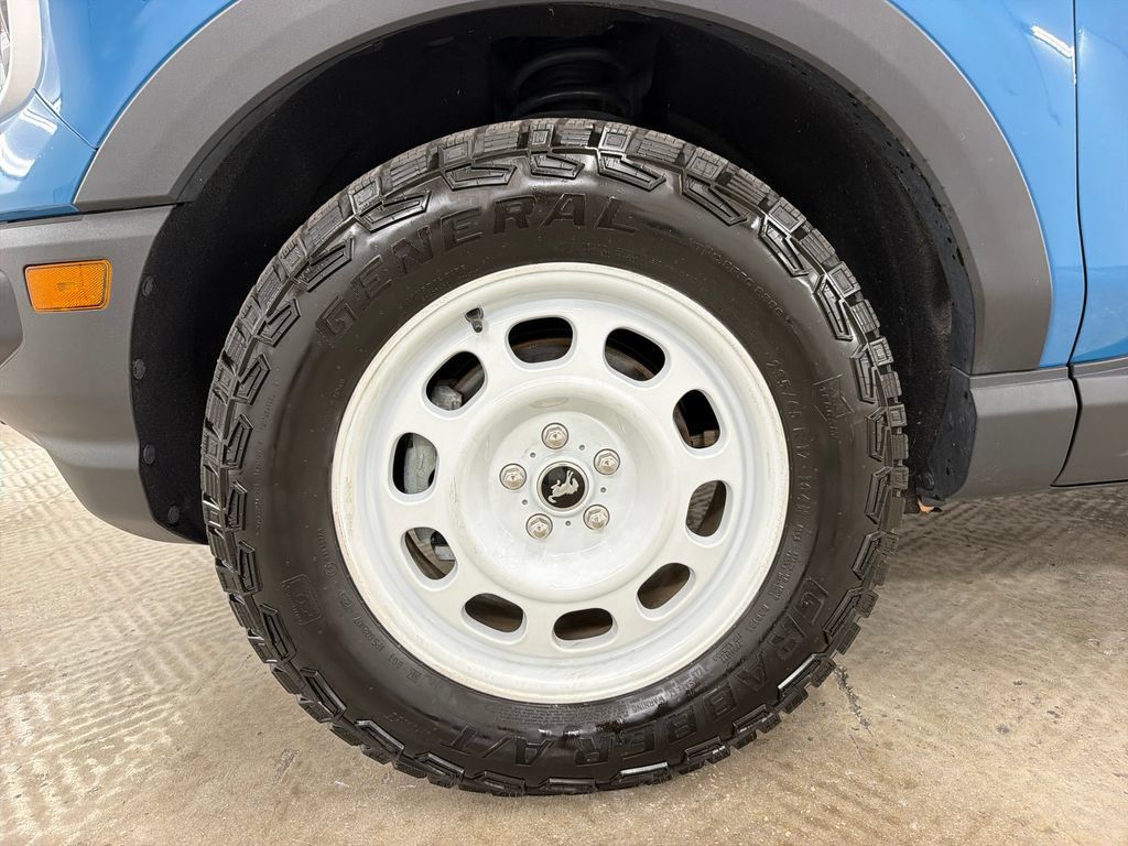 Certified 2023 Ford Bronco Sport Heritage Limited AWD/4WD image 15