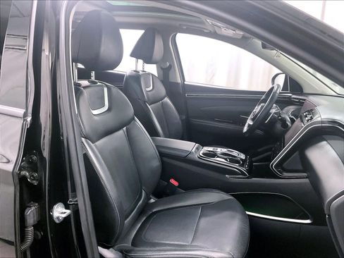 Used 2023 Hyundai Tucson Limited w/ Cargo Package image 11