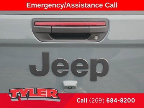 New 2026 Jeep Gladiator Sport image 17