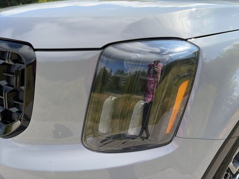 Certified 2025 Kia Telluride SX Prestige X-Line AWD/4WD image 9