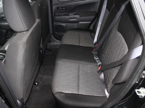 Used 2023 Mitsubishi Outlander Sport ES image 16