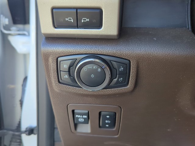 Used 2018 Ford F150 King Ranch w/ Trailer Tow Package AWD/4WD image 25