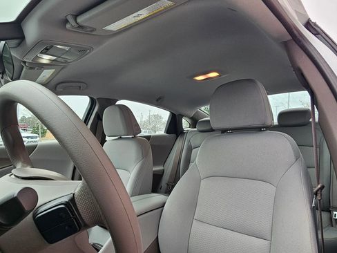 Used 2025 Chevrolet Malibu LT image 21