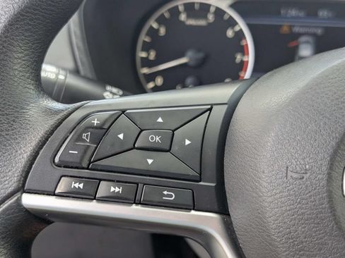 Used 2022 Nissan Altima 2.5 SV FWD image 24