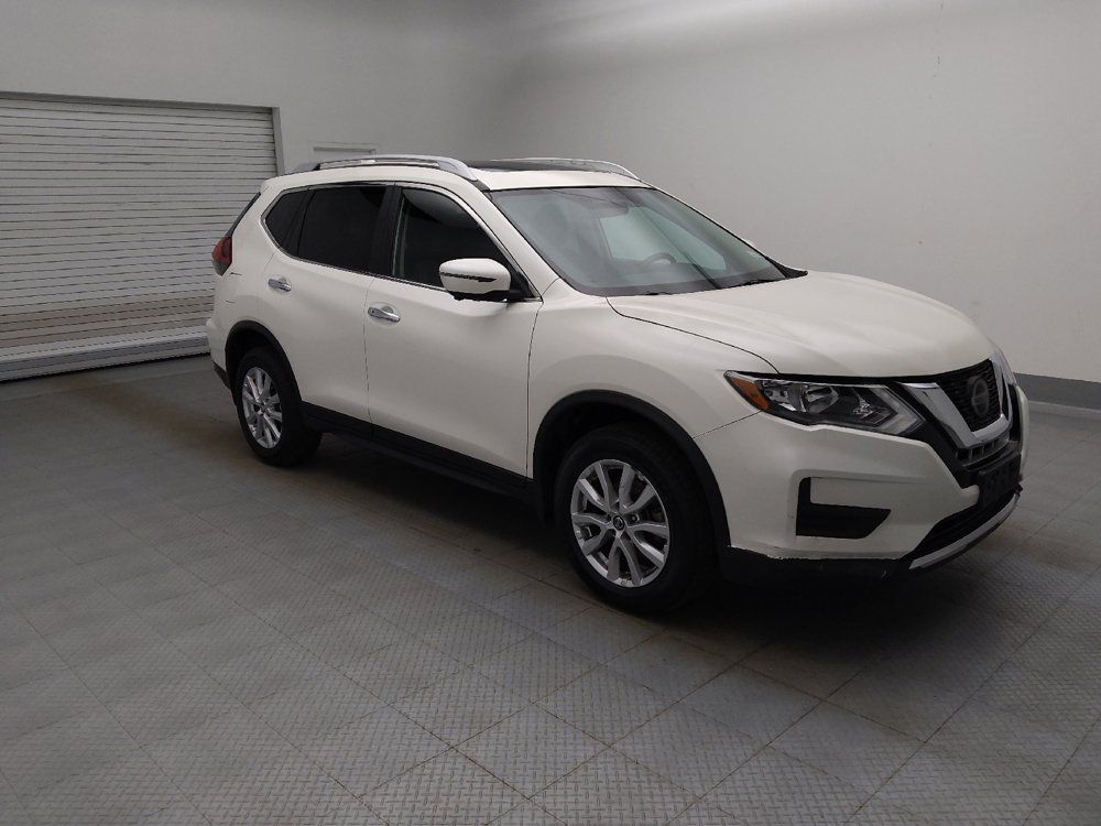 Used 2018 Nissan Rogue SV w/ Sun & Sound Touring Package AWD/4WD image 11