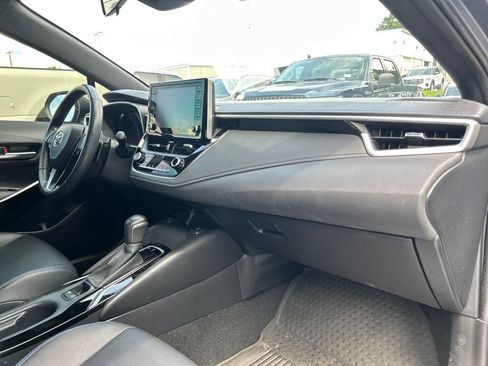 Used 2020 Toyota Corolla XSE FWD image 16