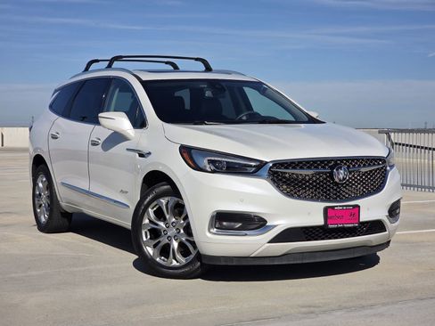 Used 2020 Buick Enclave Avenir w/ Avenir Technology Package image 3