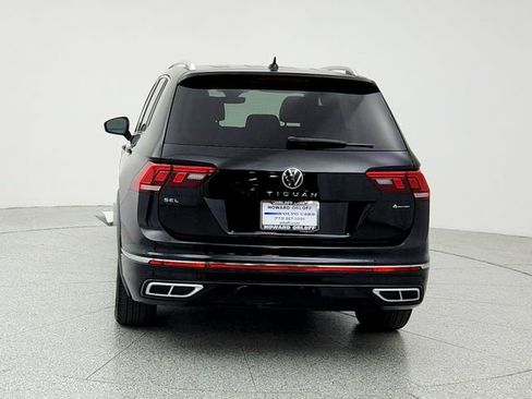Used 2023 Volkswagen Tiguan SEL R-Line image 6