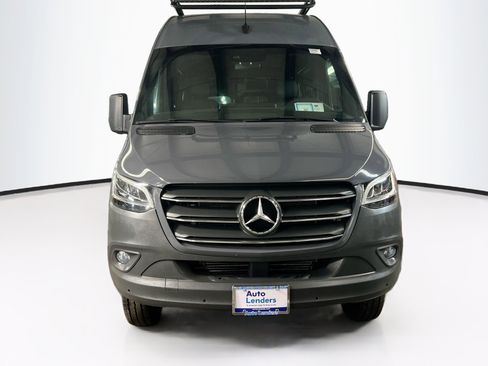 Used 2022 Mercedes-Benz Sprinter 3500 w/ Parking Package image 2