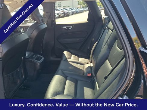 Certified 2024 Volvo XC60 B5 Plus w/ Protection Package Premier AWD/4WD image 11
