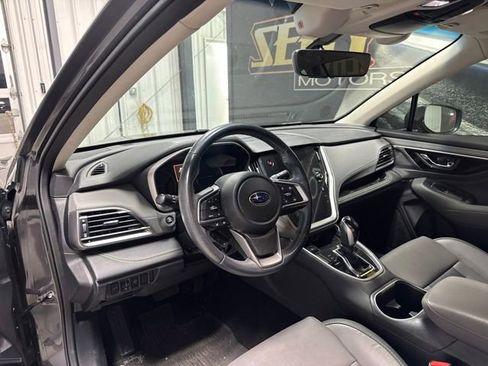 Used 2022 Subaru Outback Onyx Edition XT AWD/4WD image 5